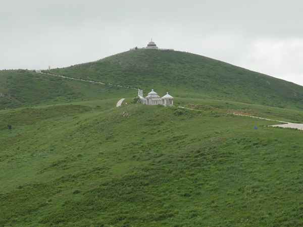 成吉思汗瞭望山，山顶成吉思汗瞭望山敖包