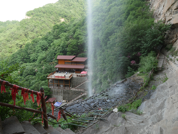 阜平天生桥风景区