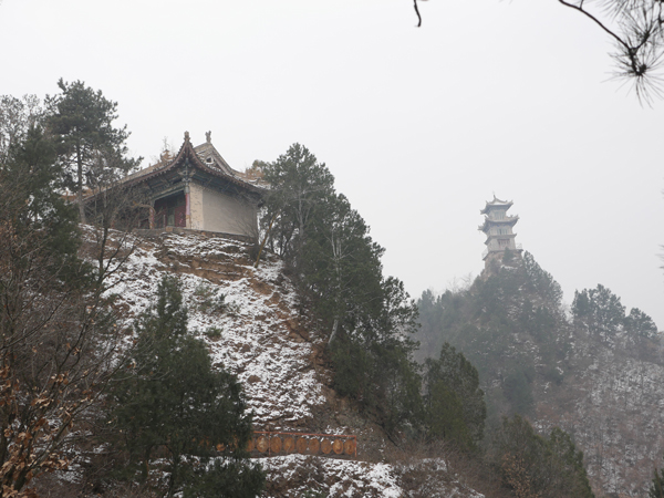 陇县玄寿山