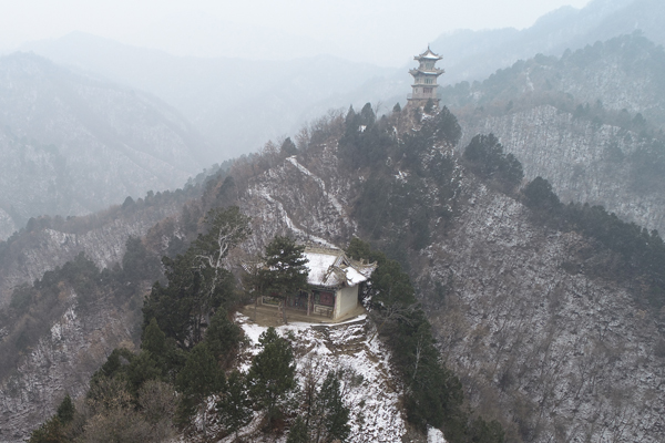 陇县玄寿山