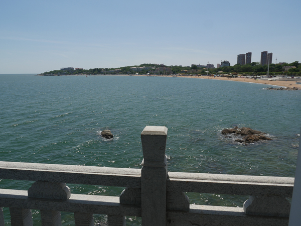 兴城海滨风景区，登极目亭可远眺大海及周围景色