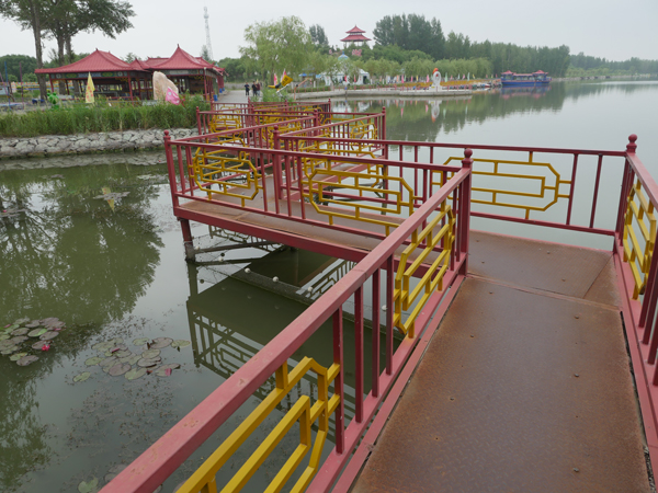 扎鲁特旗东湖风景区六月下旬