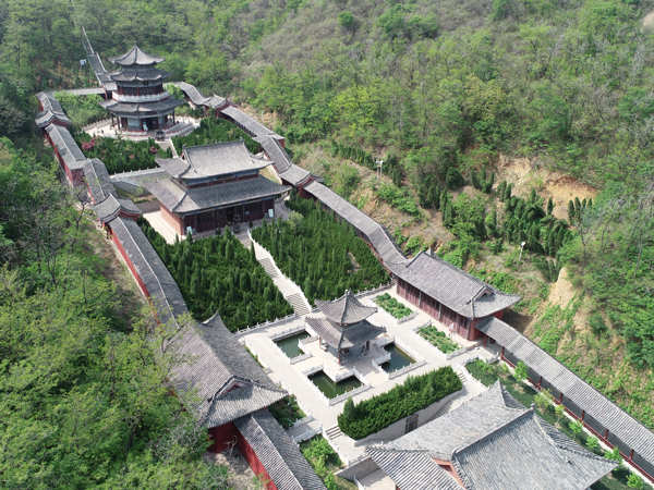 邹平鹤伴山