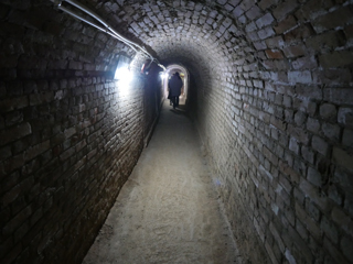 井陉段家楼景区地道（正丰矿地下工程防御系统），始建于1916年，全长5556米
